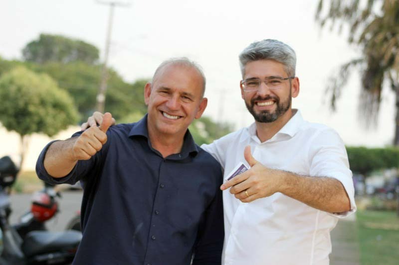 CEREJEIRAS 40 ANOS Do Primeiro Prefeito Eleito Adelino Neiva Ao