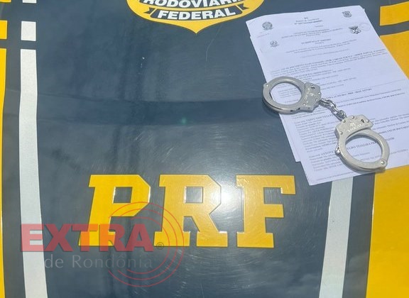 Homem mandado de prisão é capturado pela PRF em RO