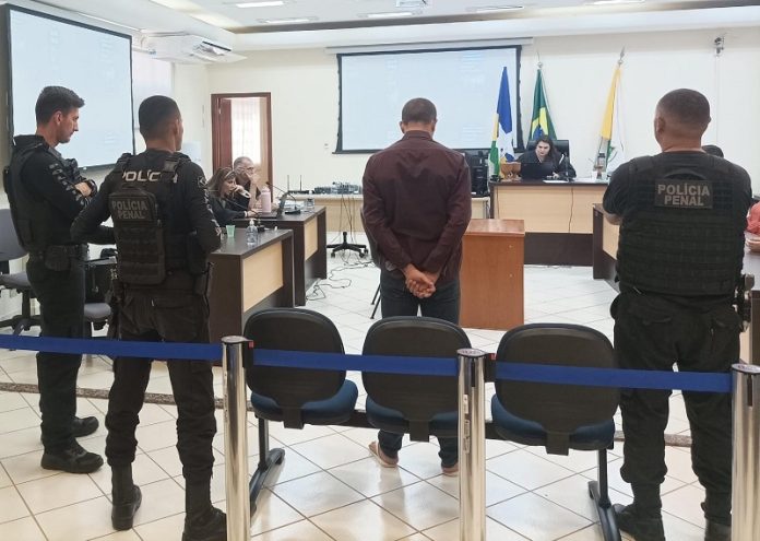 CEREJEIRAS homem que matou ex esposa e enterrou corpo é condenado a 42