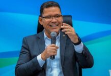 Governo fortalece desenvolvimento nos municípios com obras de infraestrutura; Marcos Rocha comenta