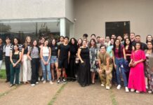 Alunos de Arquitetura da FIMCA participam de visitas técnicas em lojas parceiras para reforçar aprendizado prático