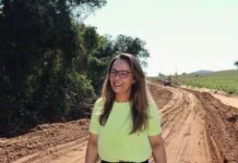 Deputada Rosangela Donadon entrega quase R$ 1 milhão em bueiros metálicos ao DER de Vilhena