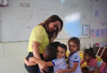 Deputada Rosangela Donadon anuncia recursos empenhados para kits escolares em Urupá