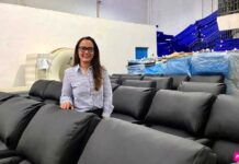 Deputada Rosangela Donadon acompanha chegada de novos mobiliários destinados aos hospitais estaduais em RO