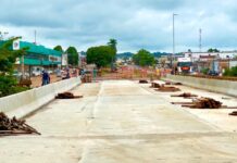 Deputado Lúcio Mosquini destaca avanço nas obras da ponte sobre o Rio Jaru; veja fotos