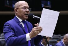 TCU e Haddad negociam solução para garantir R$ 13 bilhões do Pé-de-Meia