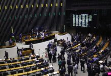 Câmara pede ao STF adiamento de decisão que pode tirar do mandato “Lebrão” e outros 6 deputados