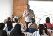 Deputado Delegado Camargo realiza roda de conversa com mães e pais atípicos em Porto Velho