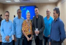 Eyder Brasil defende plano de carreira igualitário para todos os profissionais da saúde