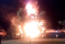 VÍDEO: Incêndio destrói casa de madeira em Vilhena; bombeiros combatem as chamas