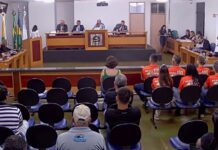 VÍDEO: prefeito pede e vereadores alteram lei retirando requisito de “três anos de experiência” para Procurador-Geral em Cerejeiras