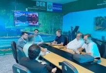 Luizinho Goebel e líderes de Chupinguaia agradecem obra na RO-391