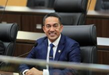 Eyder Brasil vota a favor de projetos que valorizam servidores públicos e fortalecem a gestão em RO