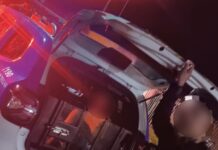 Em Vilhena, mulher tenta se jogar de carro em movimento; marido estava aparentemente embriagado