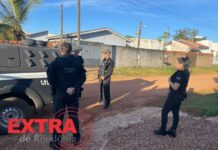 Durante operação, polícia apreende drogas, caderno com anotações do tráfico e prende suspeito em Vilhena