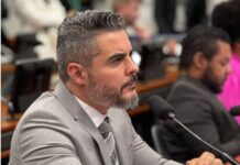 Congresso derruba veto e aprova laudo permanente para pessoas com deficiência