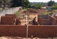 Obra de piscina térmica da Apae de Colorado do Oeste é iniciada com apoio do deputado Ezequiel Neiva