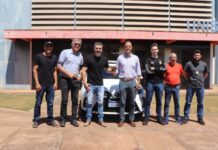 Thiago Flores entrega automóvel à Polícia Civil de Espigão do Oeste e reforça compromisso com a segurança pública