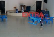 VÍDEO: Homem invade igreja, quebra cadeiras e dá trabalho à polícia em Colorado