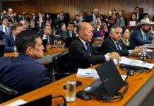 Governo Lula sofre primeira derrota na CPMI do INSS após articulação do deputado federal Coronel Chrisóstomo