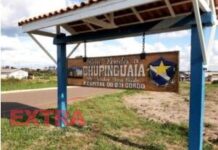 PM prende homem suspeito de furto em loja de roupas e apreende diversos objetos em Chupinguaia