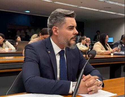 PolíticaThiago Flores anuncia entrega de 50 títulos de terra a moradores da Gleba Massaco