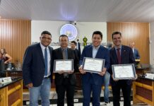 Deputado Cássio Gois e prefeitos são homenageados em sessão solene na Câmara de Espigão do Oeste
