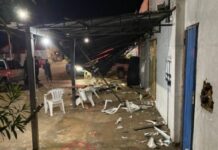 VÍDEO: Homem embriagado invade comércio com carro e causa destruição após agredir mulheres em Vilhena