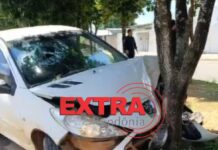 VÍDEO: motorista perde controle e bate em árvore em Vilhena; mulher sofreu corte na cabeça