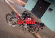 Motociclista fica ferido após perder controle e cair na Avenida Paraná em Vilhena