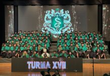 Medicina da FIMCA forma 90 novos médicos em cerimônia no Teatro Palácio das Artes