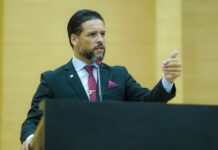 Delegado Camargo reforça cobrança por valorização dos servidores do DER