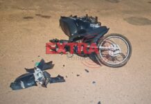 Acidente entre carro e motoneta deixa mulher ferida em Vilhena