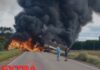 VÍDEOS: colisão entre carretas provoca incêndio e interdita BR-174 próximo a Comodoro no MT