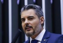 Relatório de Thiago Flores aprova inclusão de faixas exclusivas para motos na Política Nacional de Mobilidade Urbana