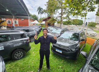Delegado Camargo relembra entrega de 38 veículos para APAEs de Rondônia em entrevista recente
