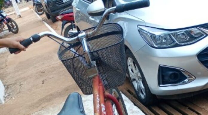 Pessoa com deficiência tem bicicleta furtada enquanto fazia compras no bairro Cristo Rei em Vilhena