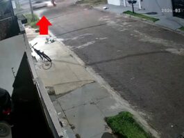 VÍDEO: colisão entre carro e moto mobiliza moradores no bairro Cidade Verde 4, em Vilhena