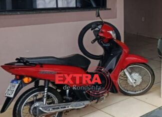 Criminosos saem do matagal e roubam motoneta de mulher sob mira de arma em Vilhena