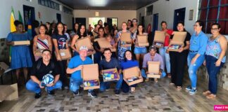 Alunos da rede municipal recebem kits escolares em Chupinguaia