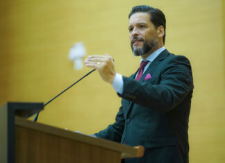 Projeto de Delegado Camargo aprovado na ALERO proíbe participação de sancionados por corrupção em contratos públicos