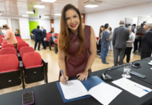 Deputada federal Cristiane Lopes defende mais mulheres na política durante evento do TRE-RO