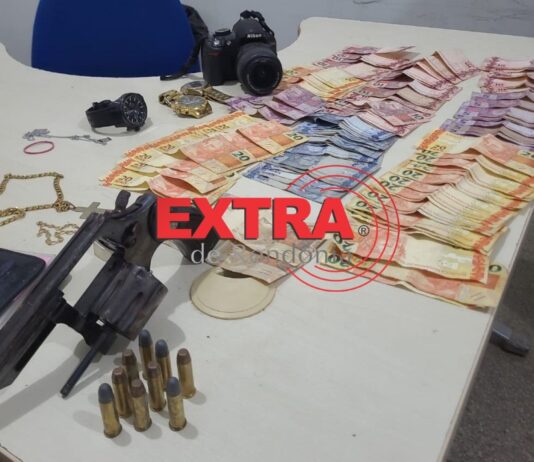 PM estoura ponto de venda de drogas no bairro Boa Esperança e apreende arma e munições em Ji-Paraná