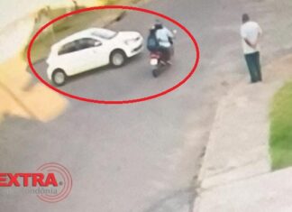 Colisão entre carro e motoneta deixa mulher ferida no centro de Vilhena