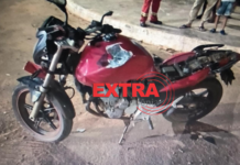 Colisão entre carro e moto deixa ferido no cruzamento da Avenida 1508 em Vilhena