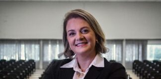 Amanda Areval apresenta 4 projetos de lei para proteção das mulheres em alusão ao Agosto Lilás; veja detalhes