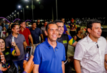 Luis Fernando dá início à campanha ao Senado com mega adesivaço em Porto Velho