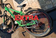 Homem é preso dormindo na calçada com faca e bicicleta furtada em Vilhena