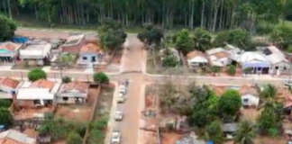 VÍDEO: vereadores acompanham obra de pavimentação e Executivo monitora execução em Corumbiara